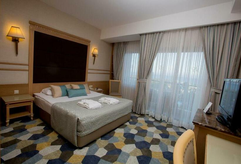 اتاق استاندارد با چشمانداز دریا, Fame Residence Lara & Spa