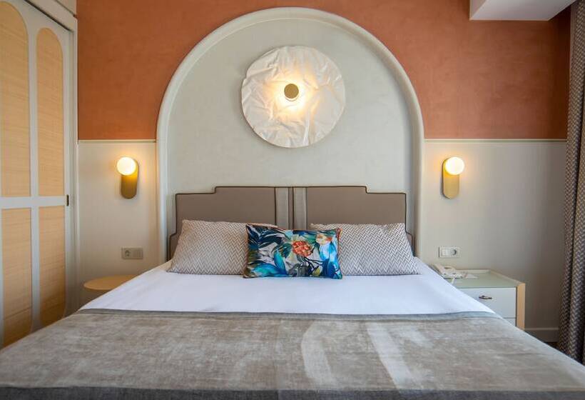 اتاق استاندارد با چشمانداز دریا, Fame Residence Lara & Spa