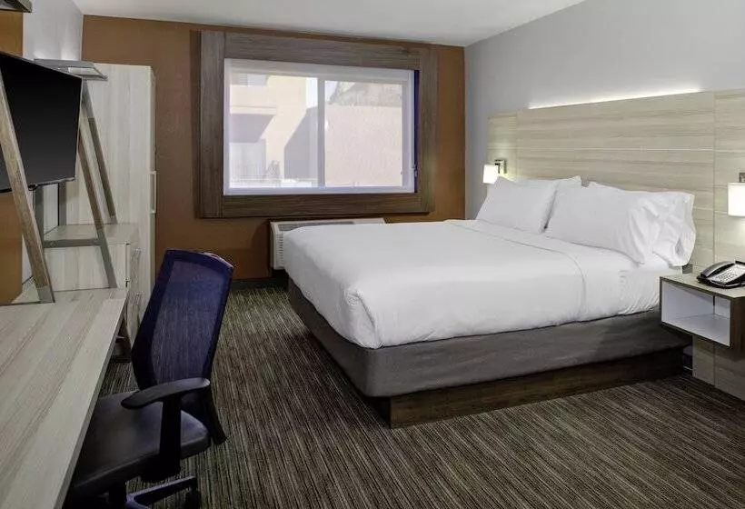 اتاق استاندارد برای معلولان, Holiday Inn Express Sedona   Oak Creek, An Ihg