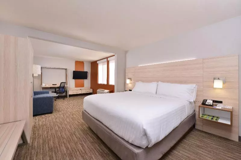 اتاق اجرایی با تخت بزرگ, Holiday Inn Express Sedona   Oak Creek, An Ihg