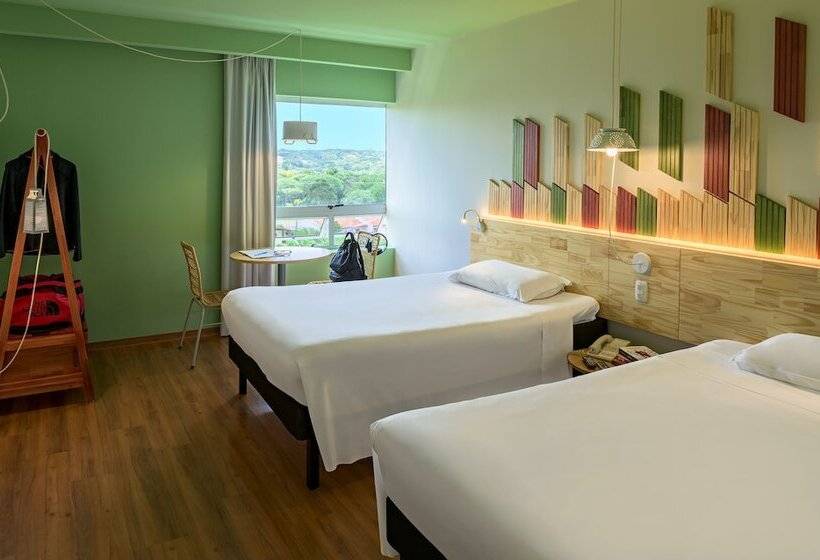 ダブルベッドスタンダードルーム, Nacional Inn Curitiba Santa Felicidade