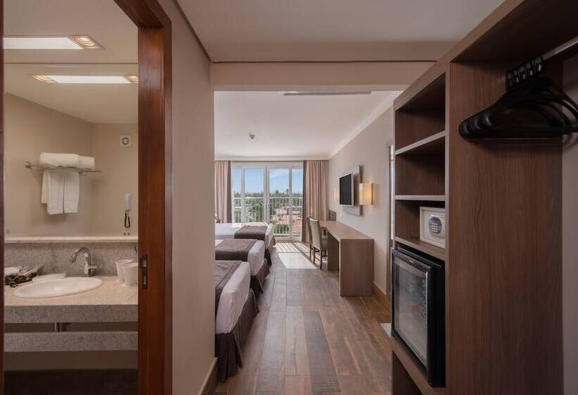 家庭间, Marupiara Resort