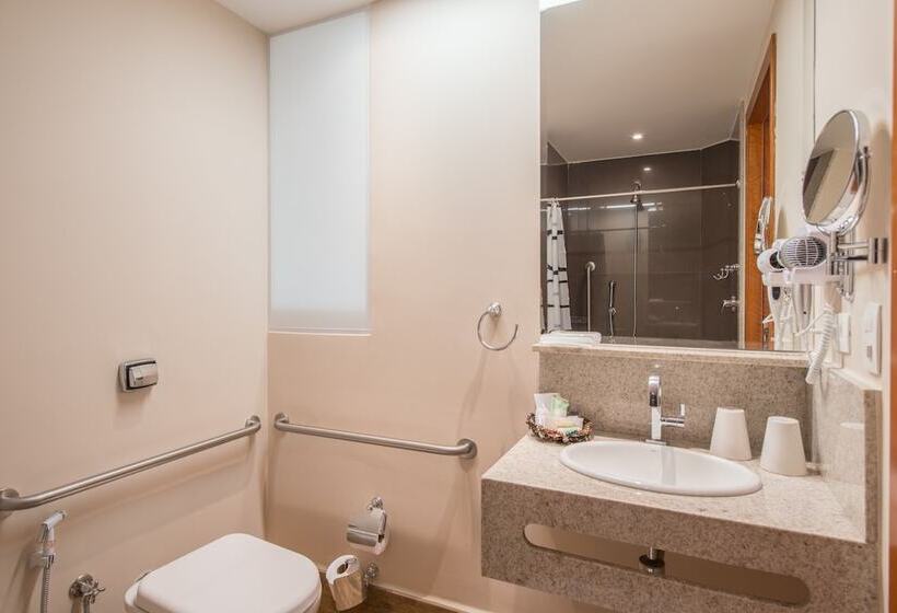 家庭间, Marupiara Resort