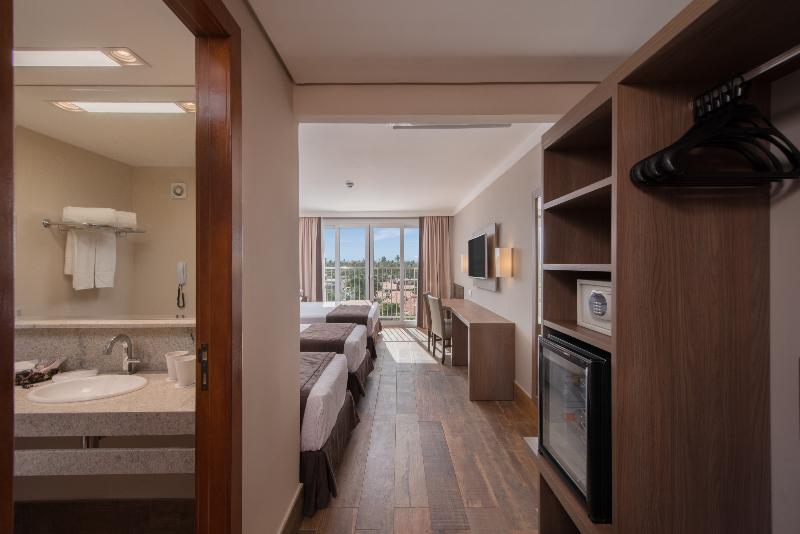 家庭间, Marupiara Resort