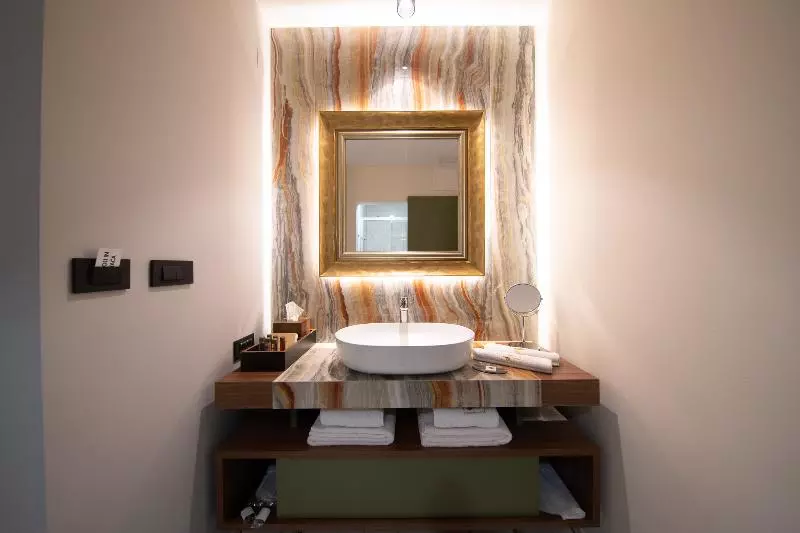 سوییت لوکس, San Marino Suite
