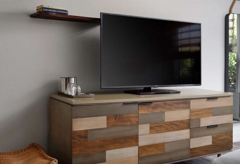 غرفة قياسية, The Leta Santa Barbara Goleta, Tapestry Collection by Hilton