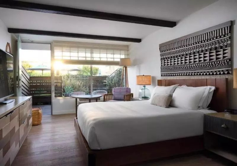اتاق استاندارد با تخت بزرگ, The Leta Santa Barbara Goleta, Tapestry Collection by Hilton