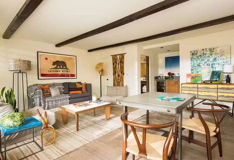 اتاق استاندارد اینتریور, The Leta Santa Barbara Goleta, Tapestry Collection by Hilton