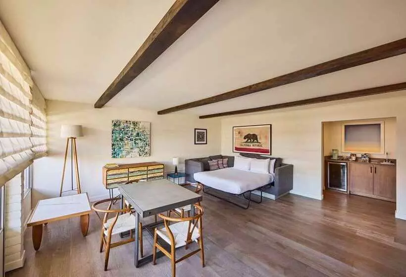 اتاق استاندارد اینتریور, The Leta Santa Barbara Goleta, Tapestry Collection by Hilton