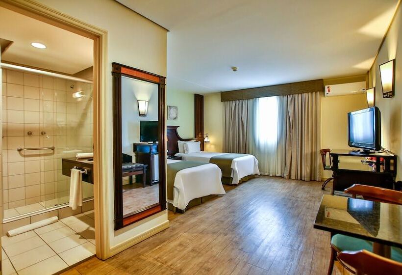 Номер Стандарт, Transamerica Executive Curitiba Batel