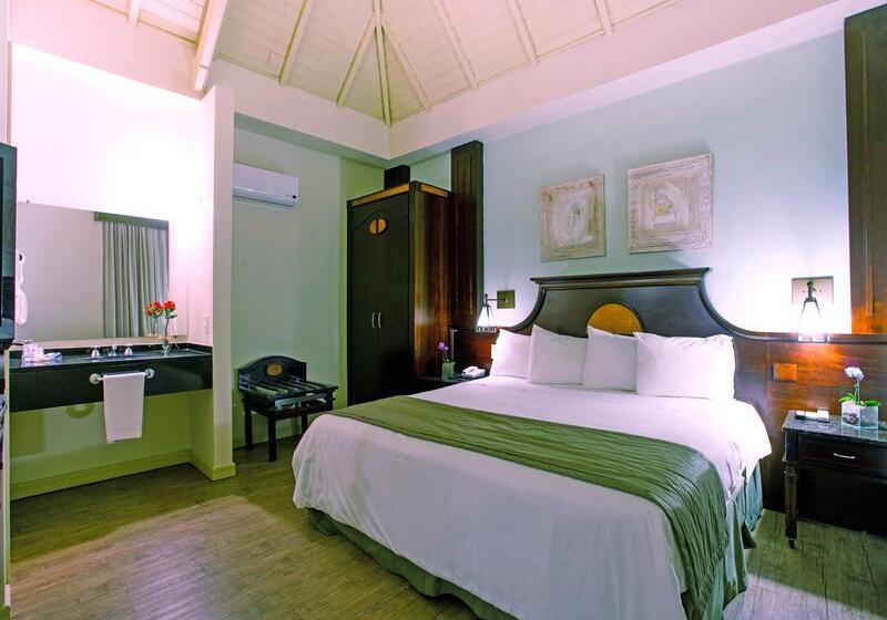 Номер Стандарт, Transamerica Executive Curitiba Batel