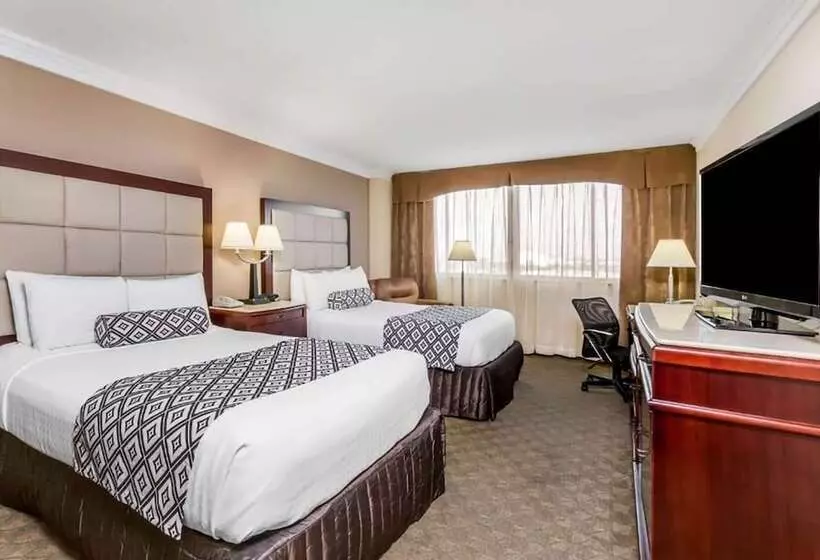 ２ダブルベッドのスタンダードルーム, Wyndham Houston Near Nrg Park   Medical Center