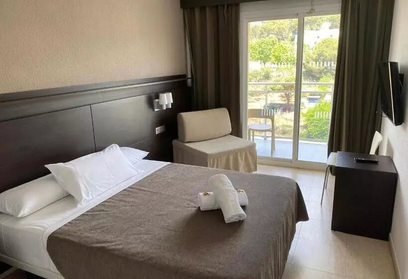 スタンダードルーム, Rosamar Garden Resort
