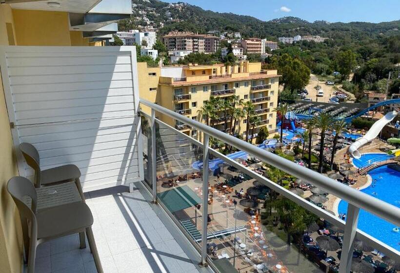 プールビュースタンダードルーム, Rosamar Garden Resort