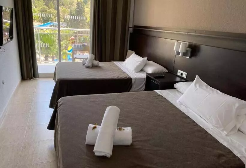 プールビュースタンダードルーム, Rosamar Garden Resort
