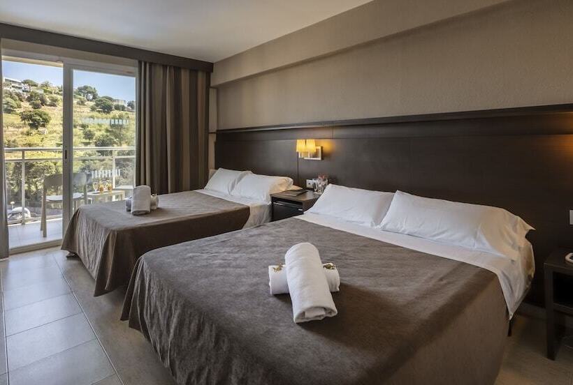 スタンダードルーム, Rosamar Garden Resort