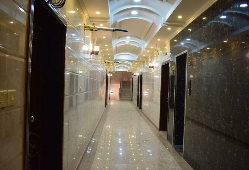 Standard Studio, الفهد الذهبى للشقق المفروشه