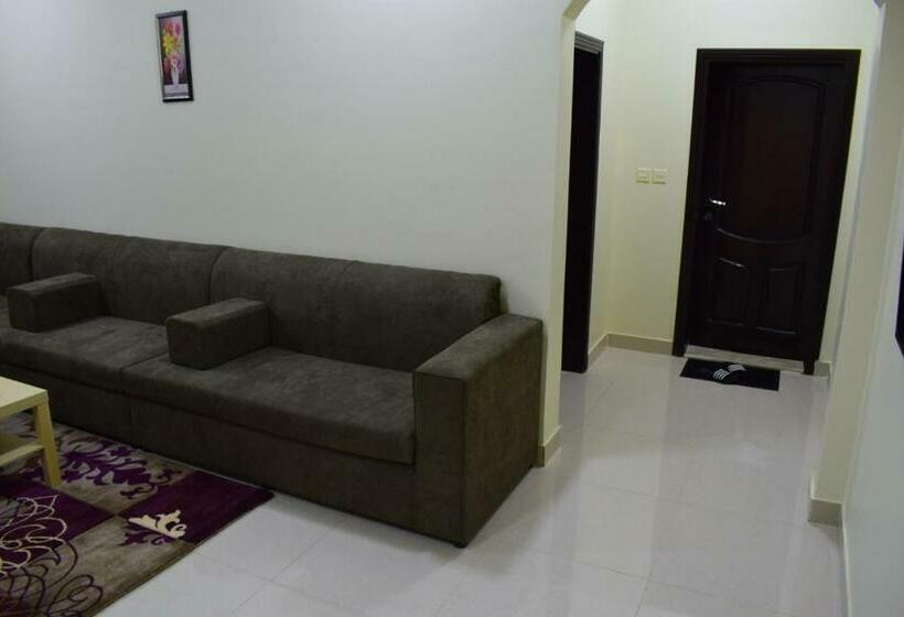 Standard Studio, الفهد الذهبى للشقق المفروشه