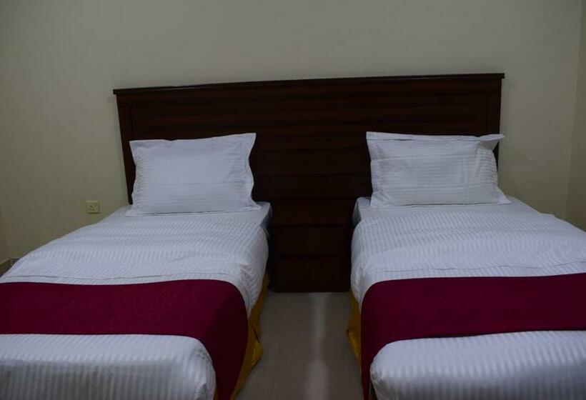 Standard Studio, الفهد الذهبى للشقق المفروشه