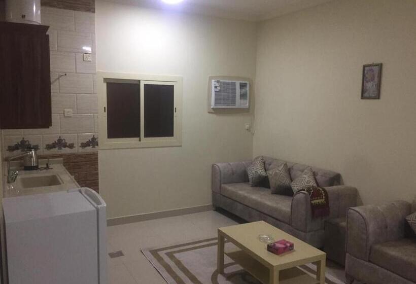 Standard Studio, الفهد الذهبى للشقق المفروشه