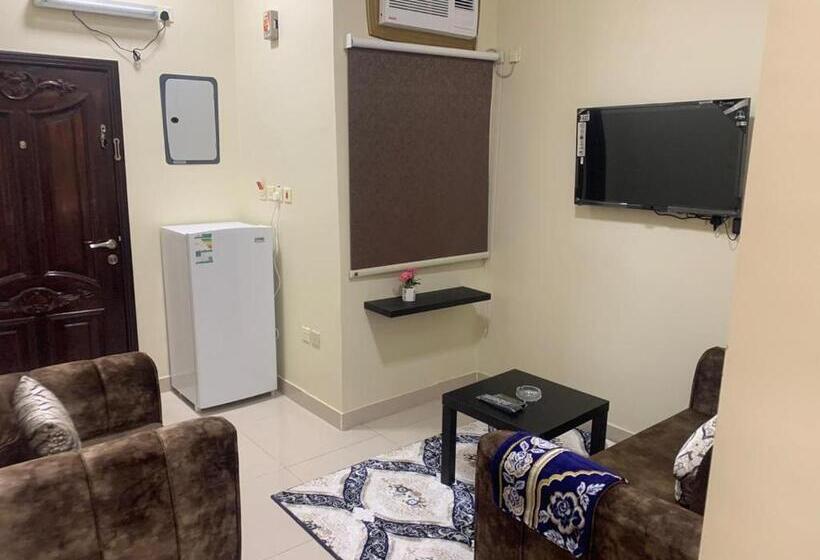 Standard Studio, الفهد الذهبى للشقق المفروشه