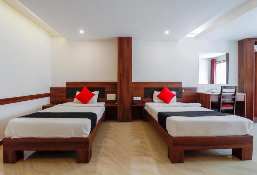 트리플 클래식 룸, Capital O Sai Arya Residency