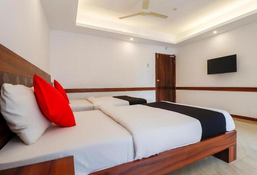 三人经典房间, Capital O Sai Arya Residency