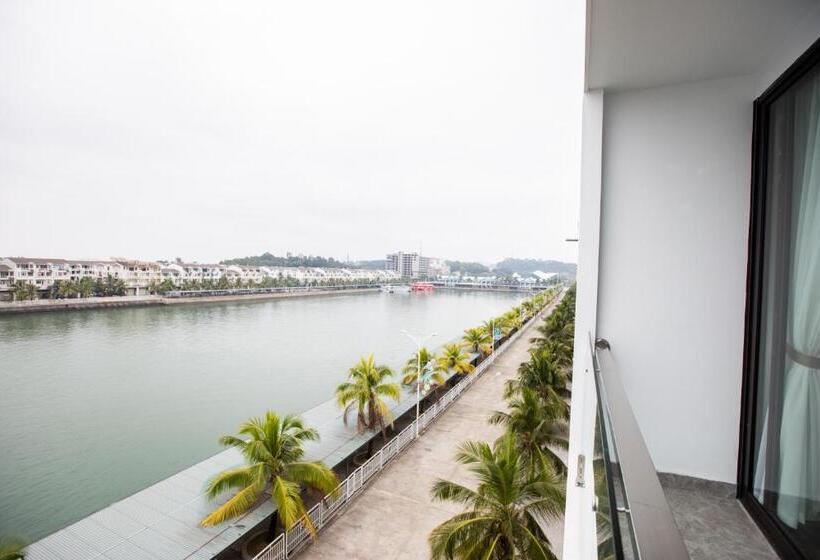 اتاق خانوادگی, Golden Palm Halong