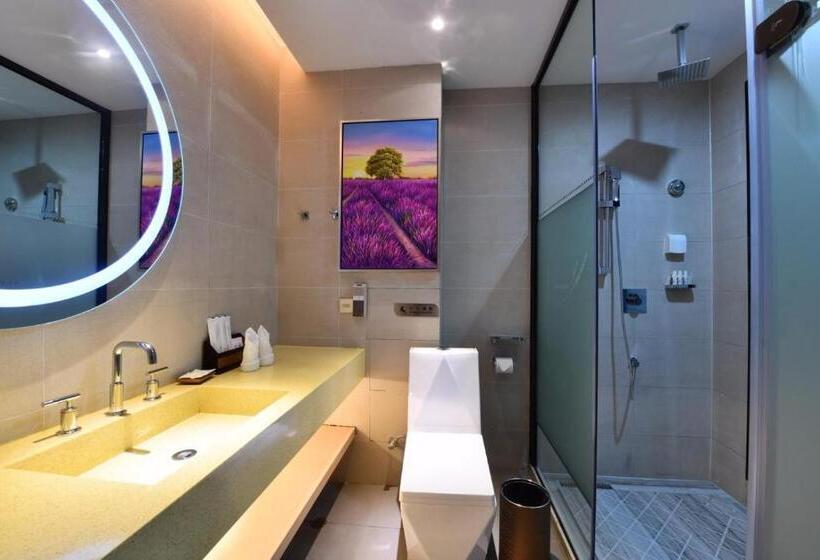 חדר דלוקס, Lavande Hotel Huizhou High Speed Railway South Station Wanlian Square