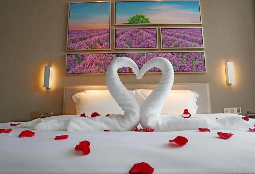 סוויטה דלוקס, Lavande Hotel Huizhou High Speed Railway South Station Wanlian Square