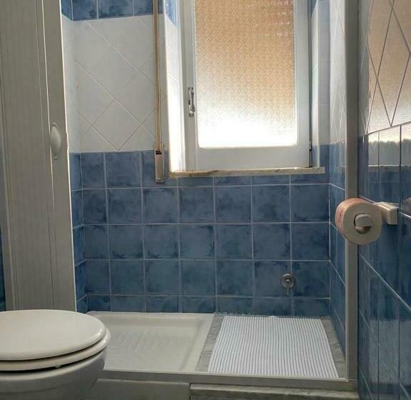 스탠다드 트리플 발코니 룸, B&b Kamaraton