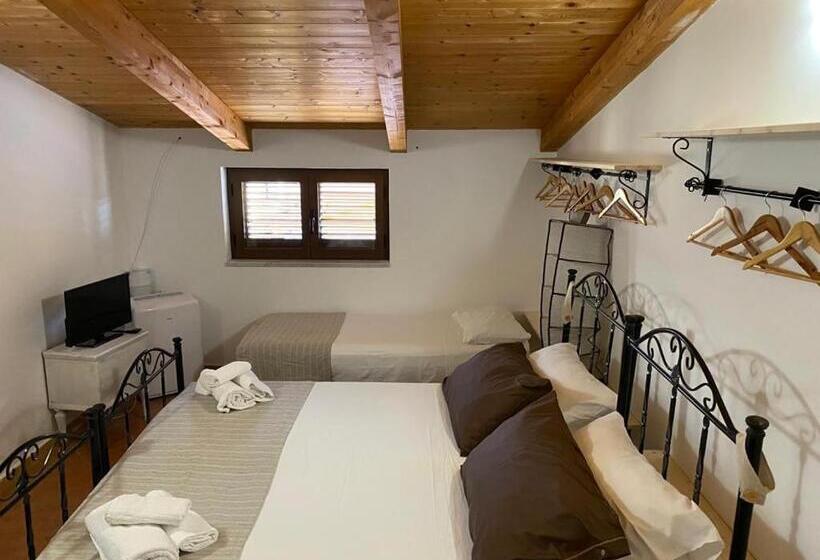 Номер Стандарт, B&b Kamaraton