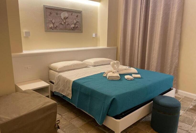 Номер Стандарт Трехместный, Palazzo Campisi Rooms