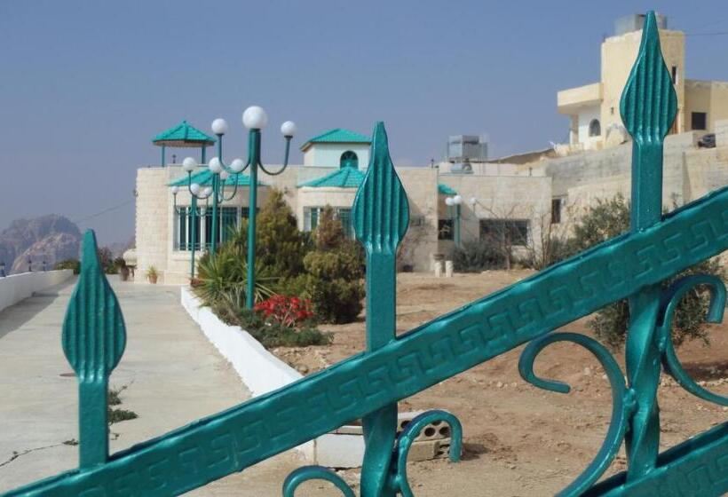 اتاق استاندارد با سرویس بهداشتی مشترک, B&b Petra Fig Tree Villa