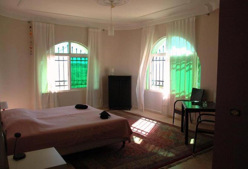 اتاق خانوادگی با چشم‌انداز کوه, B&b Petra Fig Tree Villa