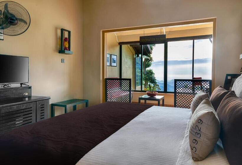 Premium Room, Ekho Ella