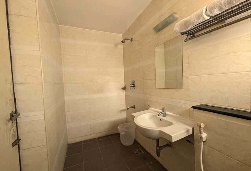 اتاق لوکس, Rbs Residency