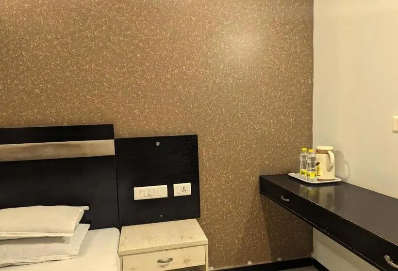 スタンダードルーム, Rbs Residency