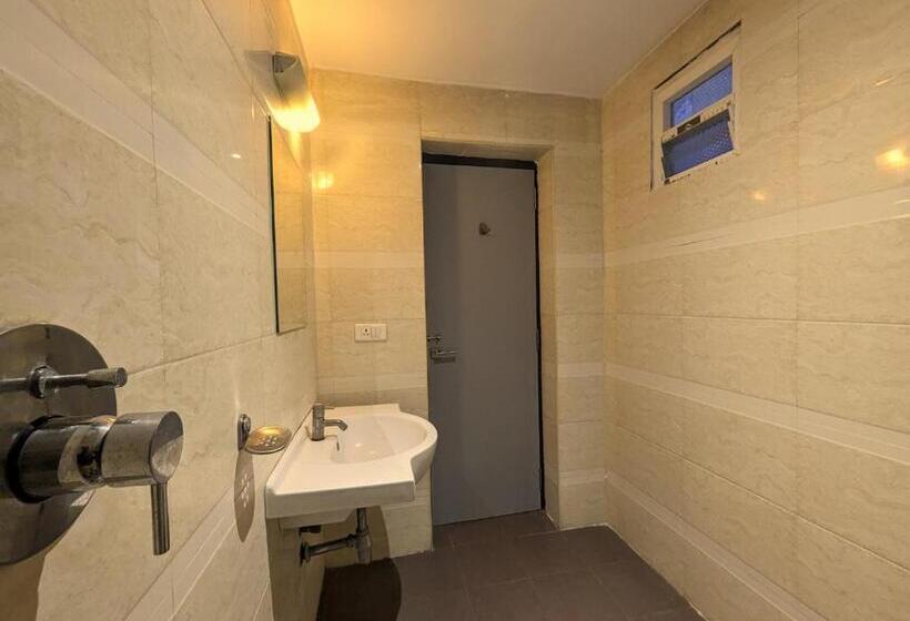 اتاق لوکس, Rbs Residency