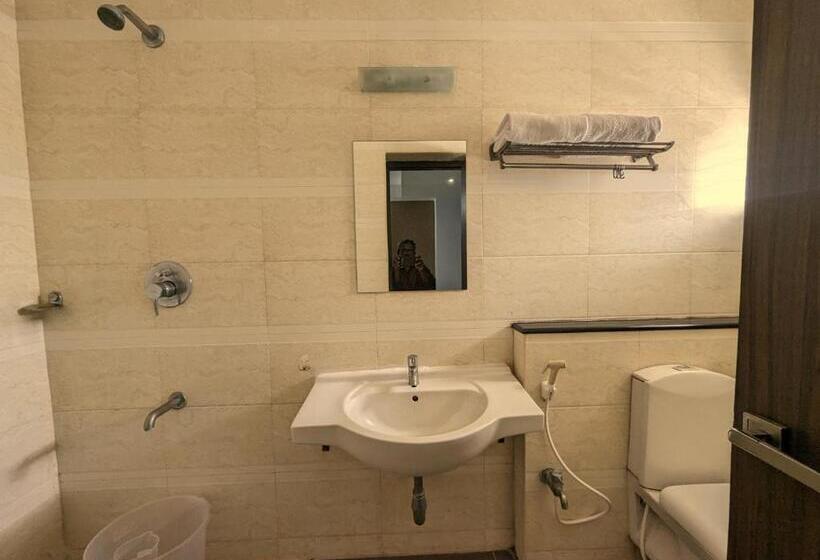 اتاق لوکس, Rbs Residency