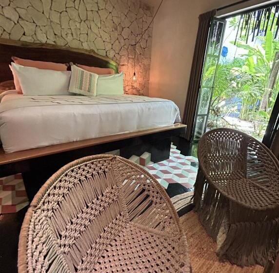带大床的套房, Maka Hotel Boutique