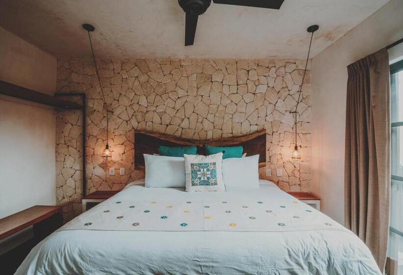 سوئیت با تخت بزرگ, Maka Hotel Boutique