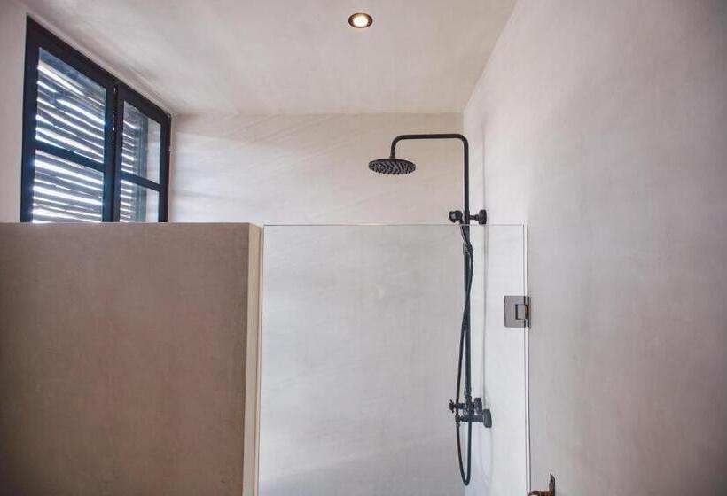 سوئیت با تخت بزرگ, Maka Hotel Boutique