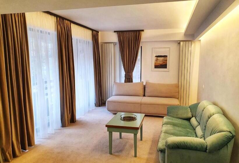 Suite Familiar, Casa Varful Cu Dor