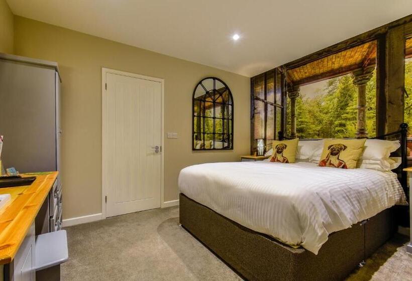 غرفة قياسية سرير كينج, The Bell Inn