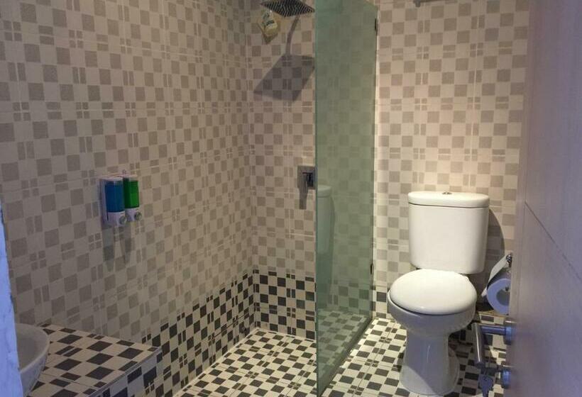 스탠다드 룸 킹사이즈 침대, Blue Ocean