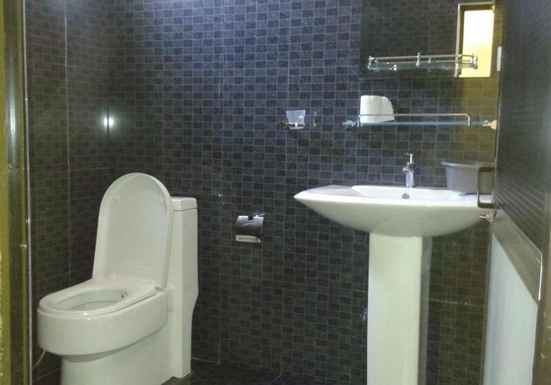 غرفة عائلية, Polhena Coral Reef Resort