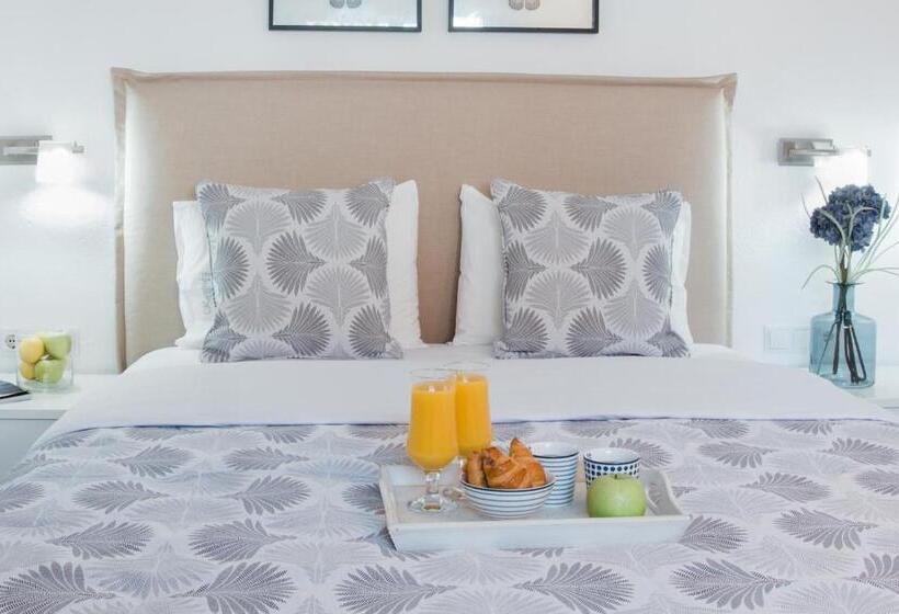 Apartamento 2 Dormitórios, Kassandra Studios