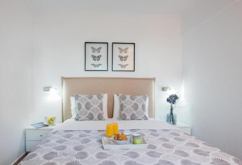 Apartamento 2 Dormitórios, Kassandra Studios