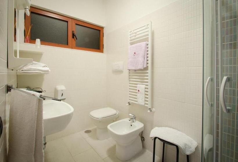 غرفة قياسية رباعية, La Magnolia B&b